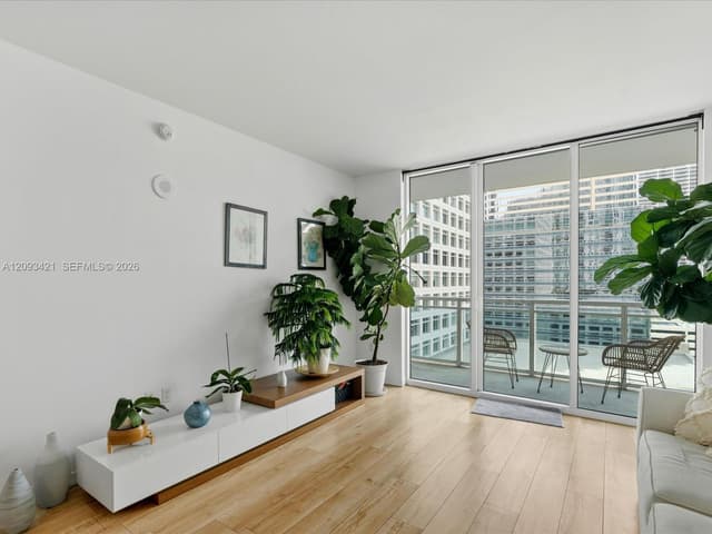 950 Brickell Bay Dr # 1208, Miami FL 33131 - Miami, FL - Photo 6