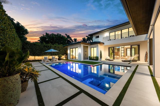 800 Seagate Drive, Delray Beach FL 33483 - Delray Beach, FL - Photo 2