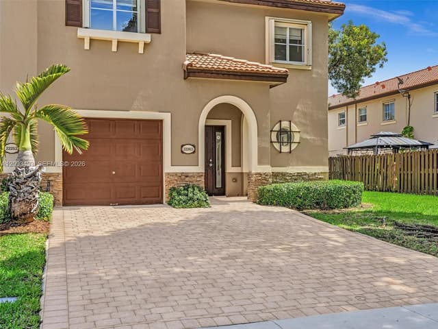 22263 SW 89th Ave, Cutler Bay FL 33190 - Cutler Bay, FL - Photo 4