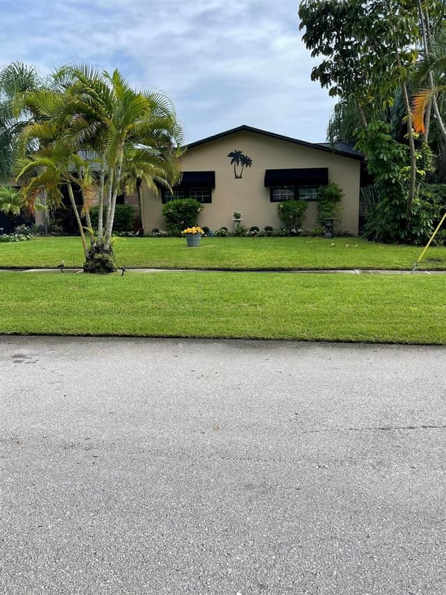 79 OREGON Lane, Boca Raton FL 33487 - Boca Raton, FL - Photo 2