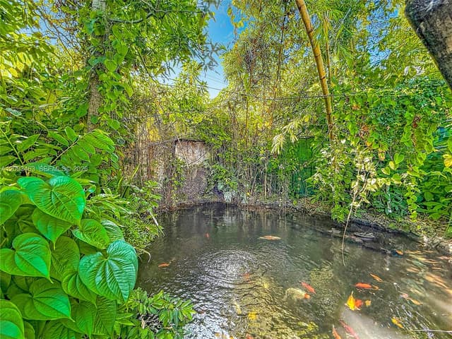 4433 NW 22nd Ct, Miami FL 33142 - Miami, FL - Photo 2