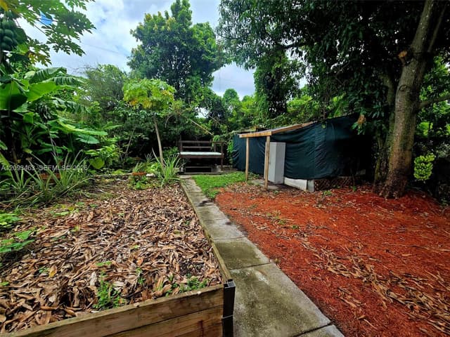 4433 NW 22nd Ct, Miami FL 33142 - Miami, FL - Photo 4