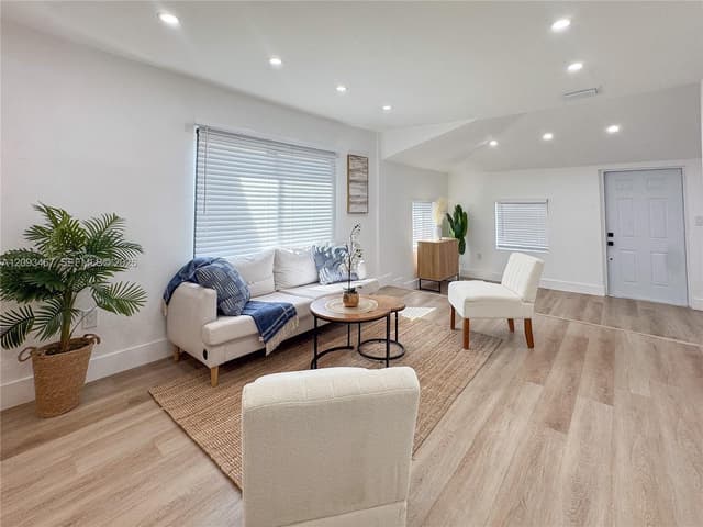 3630 NW 98th St, Miami FL 33147 - Miami, FL - Photo 7