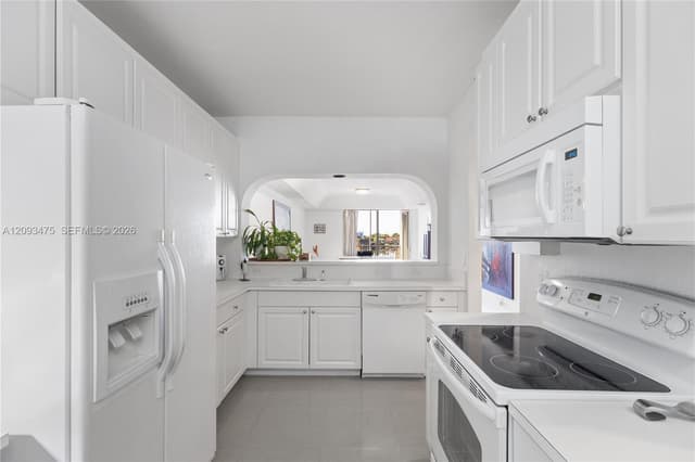 10770 NW 66th St # 404, Doral FL 33178 - Doral, FL - Photo 3