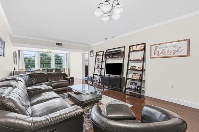 3826 Whitehall Drive # 302, West Palm Beach FL 33401 - West Palm Beach, FL - Photo 2
