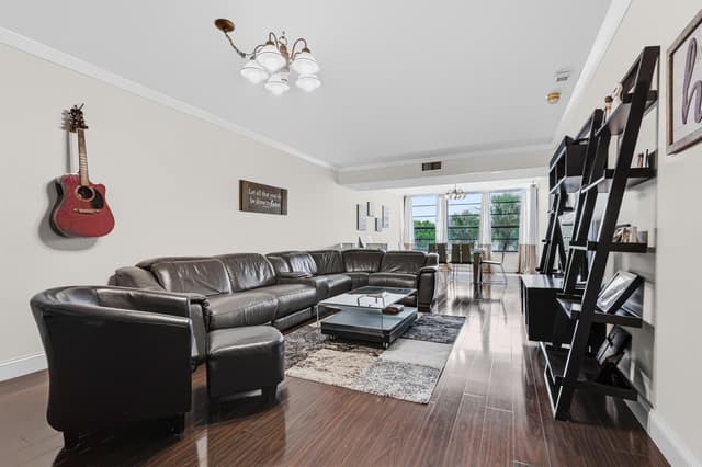 3826 Whitehall Drive # 302, West Palm Beach FL 33401 - West Palm Beach, FL - Photo 3