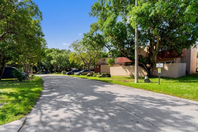 20106 SW 123RD Drive, Miami FL 33177 - Miami, FL - Photo 5
