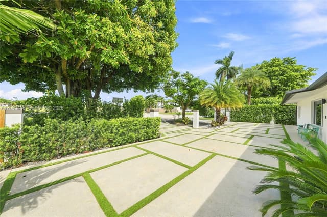 8031 SW 97th Ave, Miami FL 33173 - Miami, FL - Photo 6