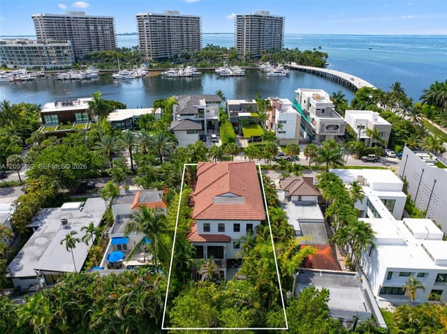 1803 S Bayshore Ln, Miami FL 33133 - Miami, FL - Photo 2