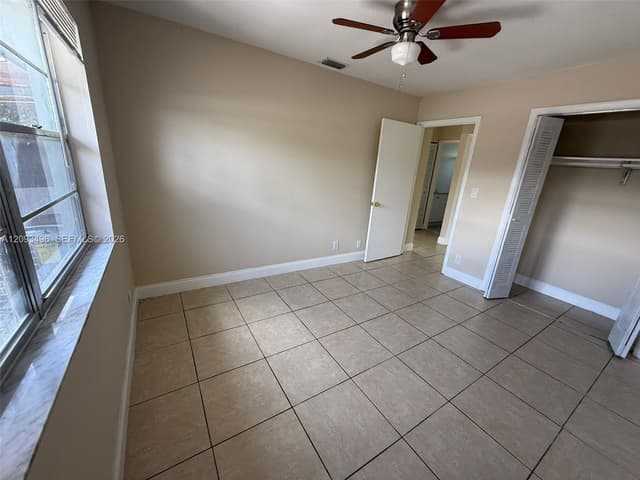 418 Conniston Rd, West Palm Beach FL 33405 - West Palm Beach, FL - Photo 7