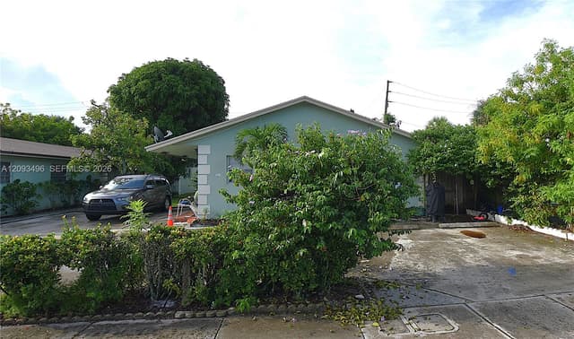 418 Conniston Rd, West Palm Beach FL 33405 - West Palm Beach, FL - Photo 3
