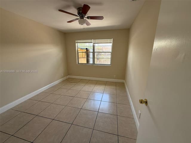 418 Conniston Rd, West Palm Beach FL 33405 - West Palm Beach, FL - Photo 5