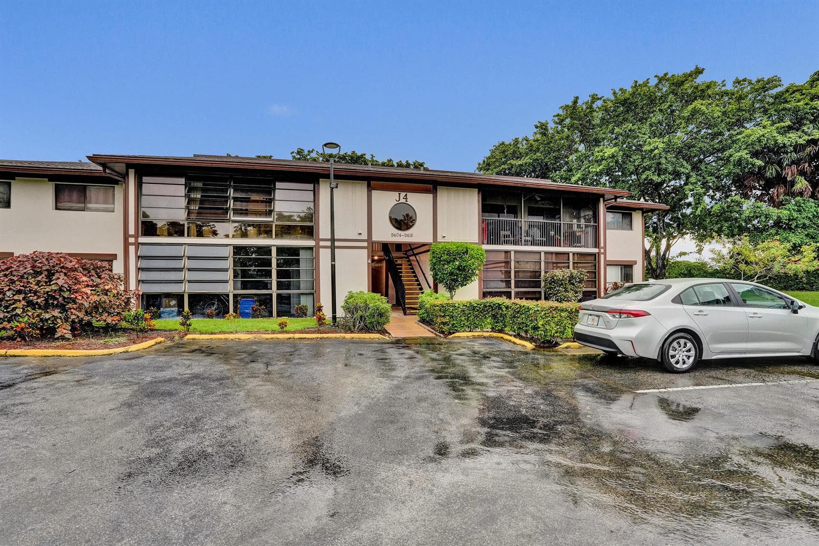 9414 S BELFORT Circle # 215, Tamarac FL 33321 - Tamarac, FL - Photo 1