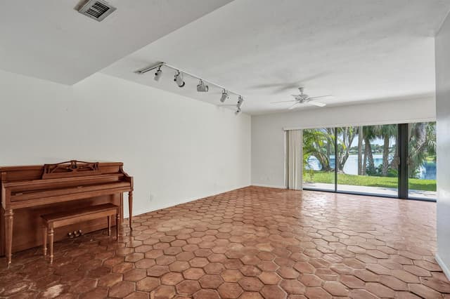 3410 Heather Terrace # 3, Lauderhill FL 33319 - Lauderhill, FL - Photo 6