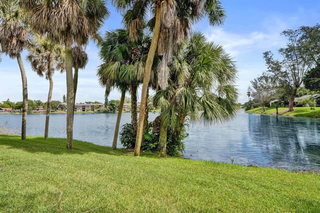 3410 Heather Terrace # 3, Lauderhill FL 33319 - Lauderhill, FL - Photo 3