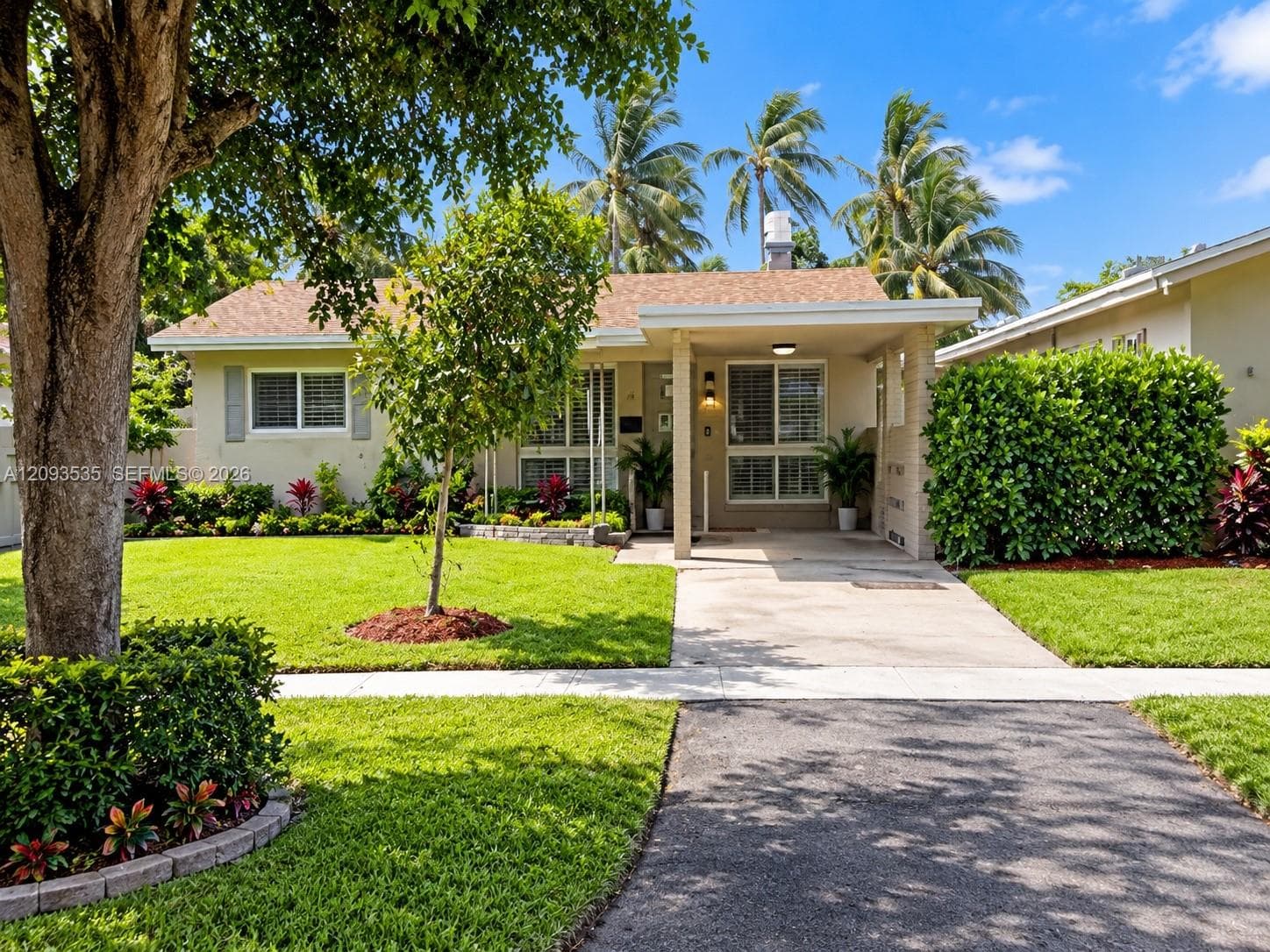 1405 NW 10th St, Dania Beach FL 33004 - Dania Beach, FL - Photo 1