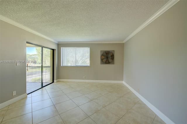 165 Lakeview Dr # 201, Weston FL 33326 - Weston, FL - Photo 6