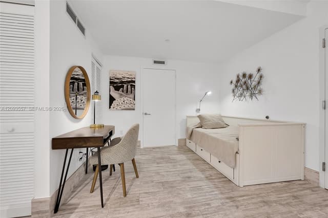31 SE 6th St # 304, Miami FL 33131 - Miami, FL - Photo 7