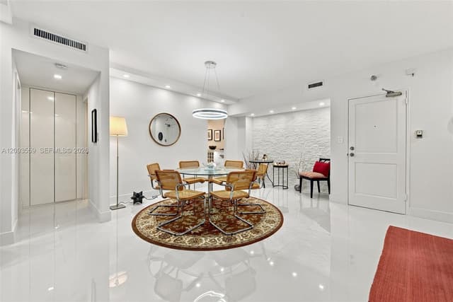10185 Collins Ave # 506, Bal Harbour FL 33154 - Bal Harbour, FL - Photo 5