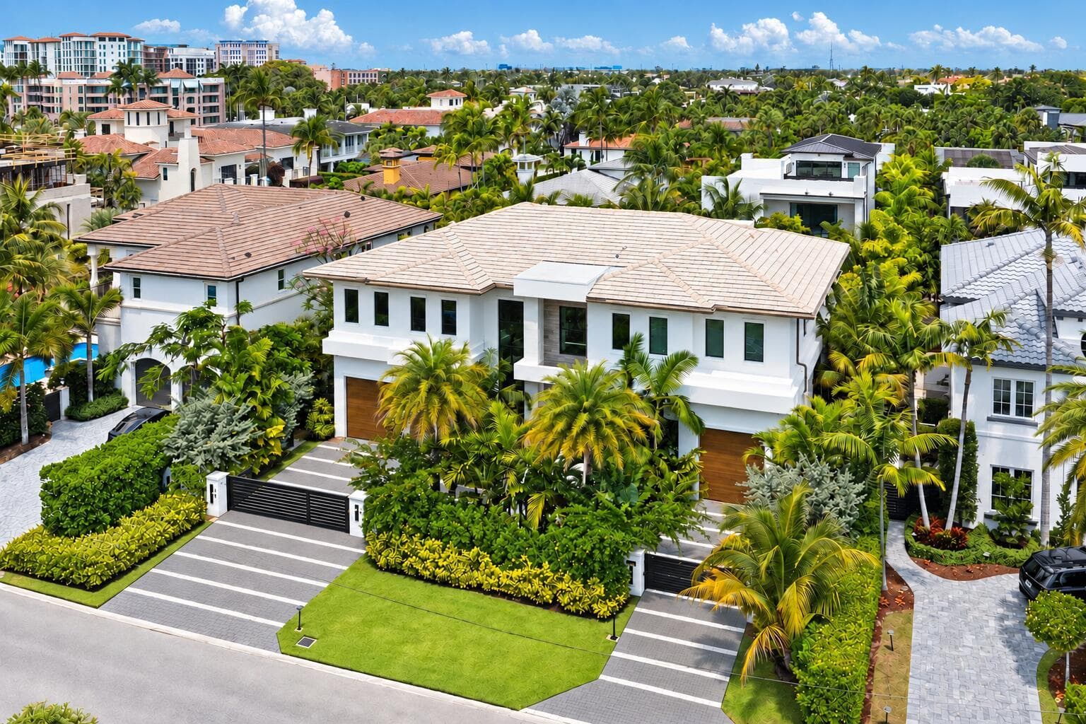 735 W Fern Drive, Boca Raton FL 33432 - Boca Raton, FL - Photo 1
