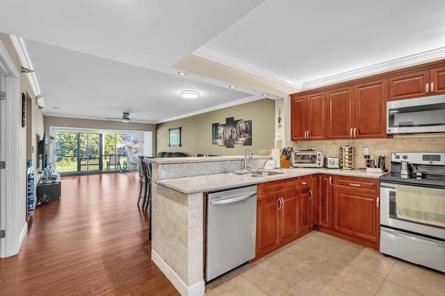 460 NW 67TH Street # L105, Boca Raton FL 33487 - Boca Raton, FL - Photo 4