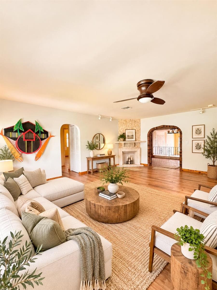 2500 JACKSON Street, Hollywood FL 33020 - Hollywood, FL - Photo 1