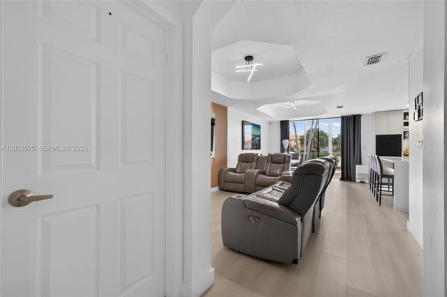 15266 SW 30th Ter, Miami FL 33185 - Miami, FL - Photo 3