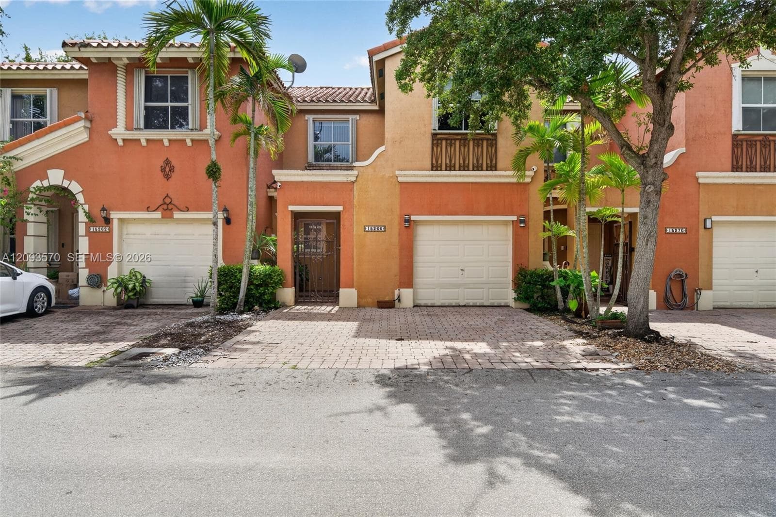 15266 SW 30th Ter, Miami FL 33185 - Miami, FL - Photo 1