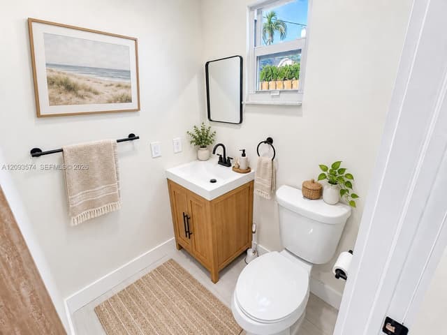 340 SE 3rd St, Deerfield Beach FL 33441 - Deerfield Beach, FL - Photo 7