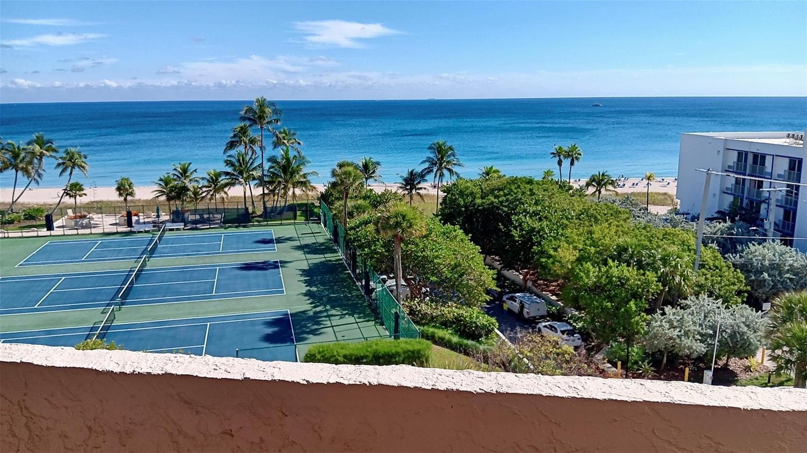 4900 N Ocean Boulevard # 819, Lauderdale By The Sea FL 33308 - Lauderdale By The Sea, FL - Photo 1