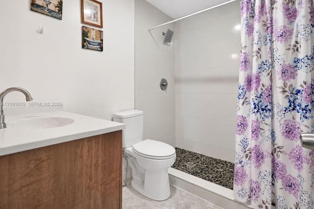 7767 Normandy St, Miramar FL 33023 - Miramar, FL - Photo 6