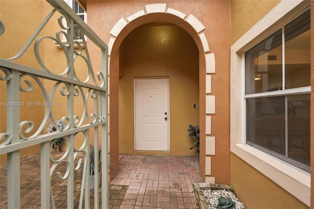8531 NW 139th Ter # 1406, Miami Lakes FL 33016 - Miami Lakes, FL - Photo 5