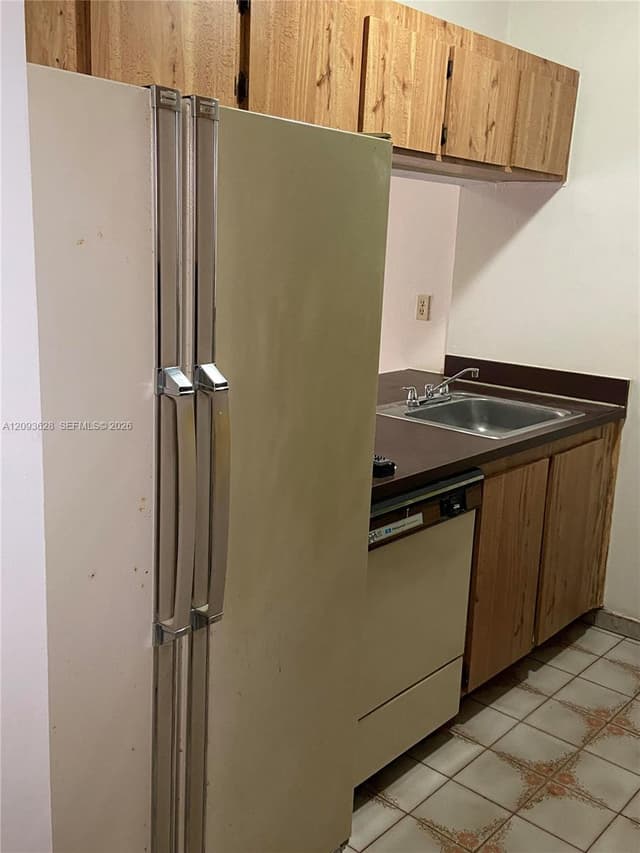 440 E 23rd St # 1416, Hialeah FL 33013 - Hialeah, FL - Photo 2