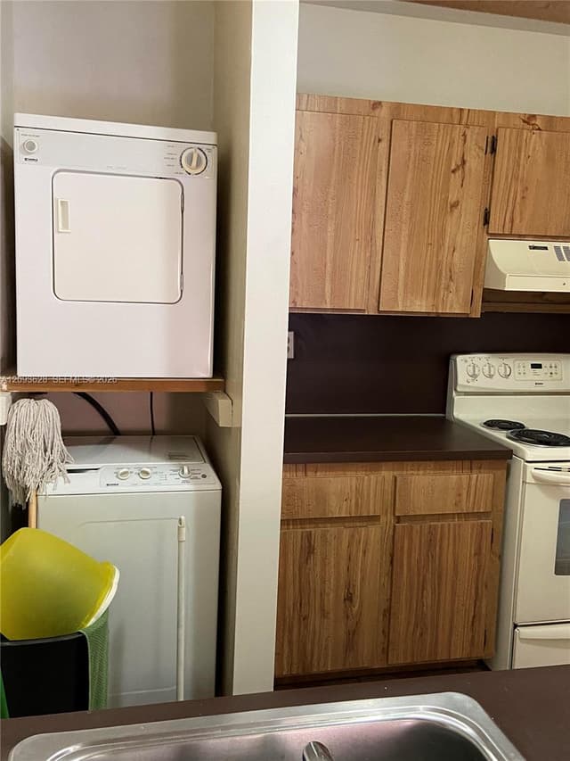 440 E 23rd St # 1416, Hialeah FL 33013 - Hialeah, FL - Photo 4