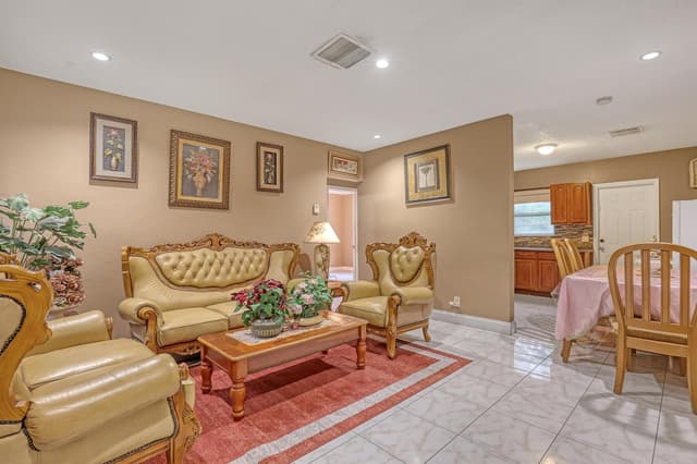 1627 4th Court NE, Boynton Beach FL 33435 - Boynton Beach, FL - Photo 6