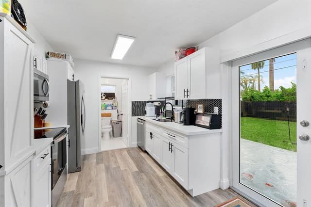 6337 NW 24TH Court, Margate FL 33063 - Margate, FL - Photo 4