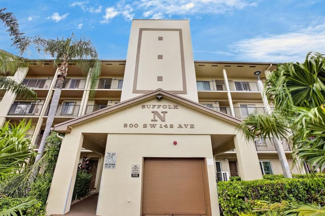800 SW 142nd Avenue # 411N, Pembroke Pines FL 33027 - Pembroke Pines, FL - Photo 5