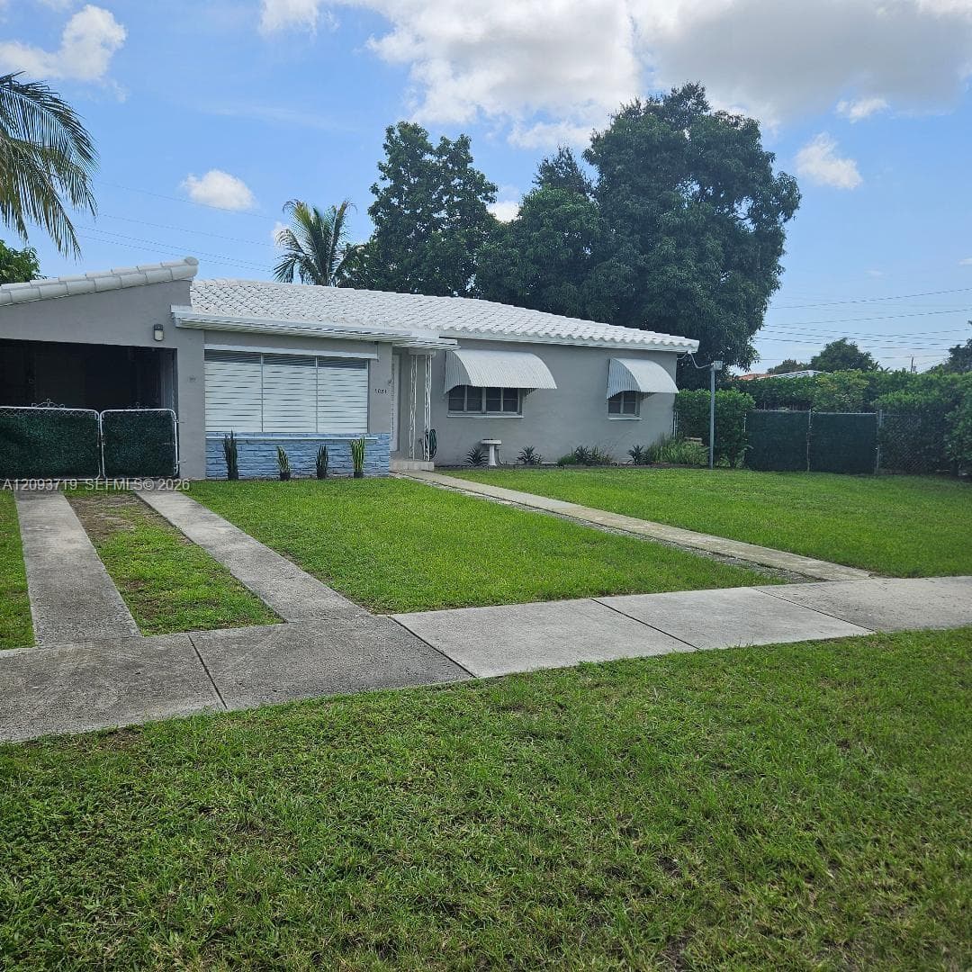 1051 SW 72nd Ct, Miami FL 33144 - Miami, FL - Photo 1
