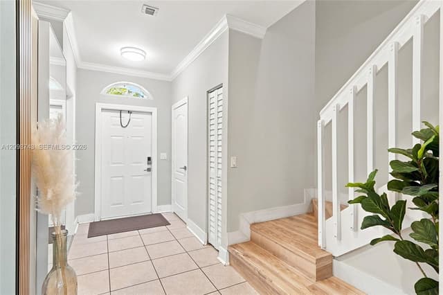 13225 NW 7th Dr, Plantation FL 33325 - Plantation, FL - Photo 3
