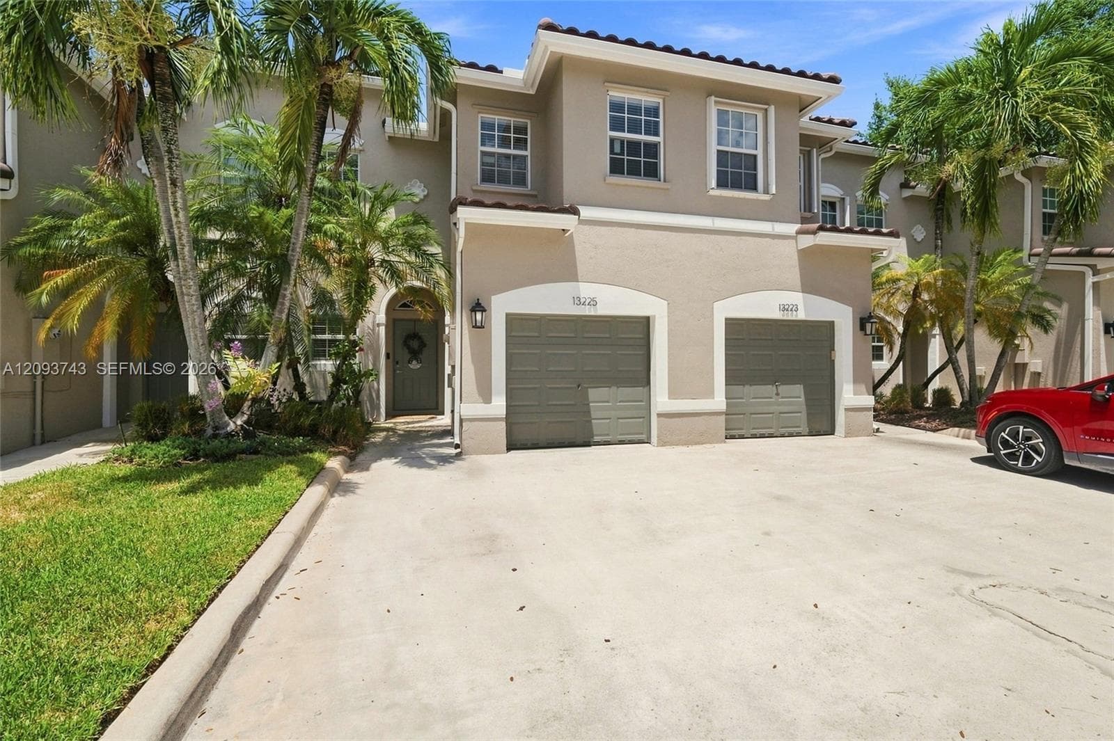 13225 NW 7th Dr, Plantation FL 33325 - Plantation, FL - Photo 1