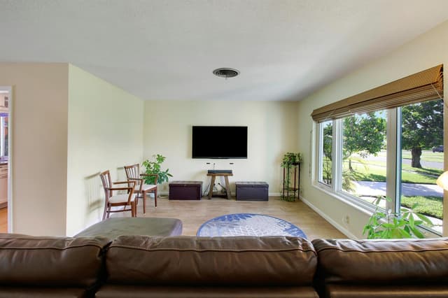 60 Camelia Circle, Tequesta FL 33469 - Tequesta, FL - Photo 7