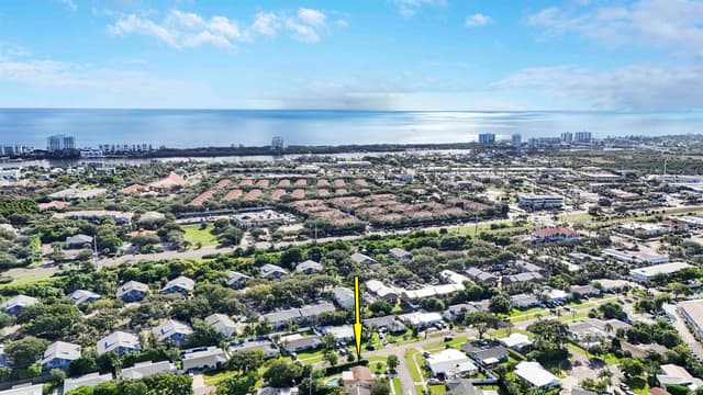 60 Camelia Circle, Tequesta FL 33469 - Tequesta, FL - Photo 3