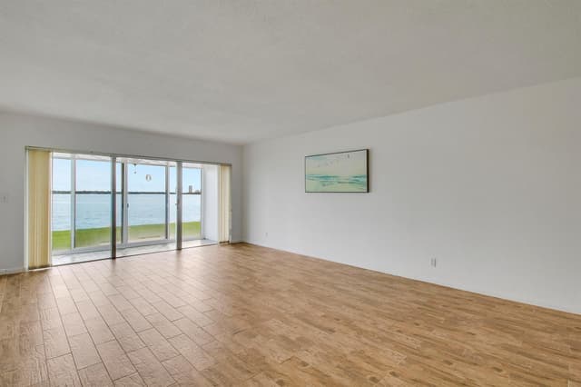 60 Yacht Club Drive # 103, North Palm Beach FL 33408 - North Palm Beach, FL - Photo 5