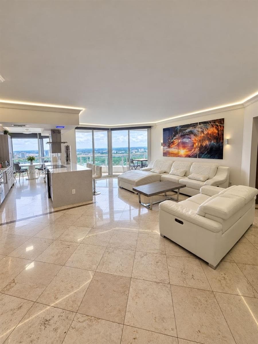 21205 Yacht Club Dr # 3105, Aventura FL 33180 - Aventura, FL - Photo 1