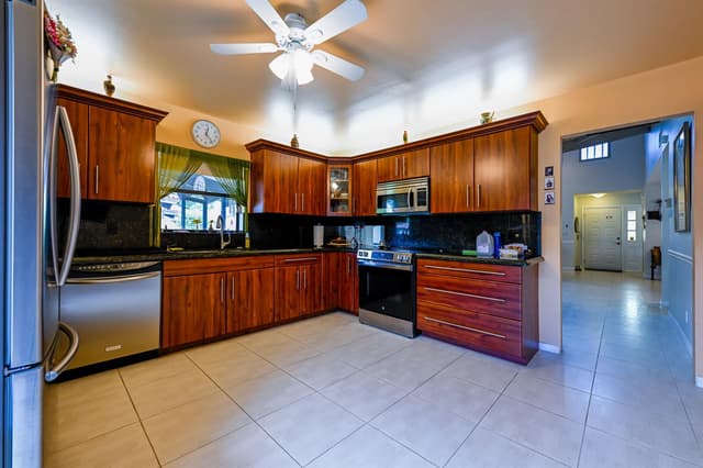 8129 PINE Circle # 33, Tamarac FL 33321 - Tamarac, FL - Photo 5