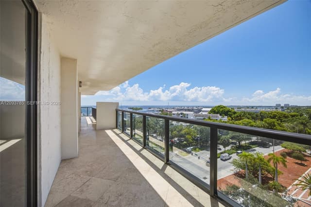 2575 S Bayshore Dr # 10B, Coconut Grove FL 33133 - Coconut Grove, FL - Photo 7