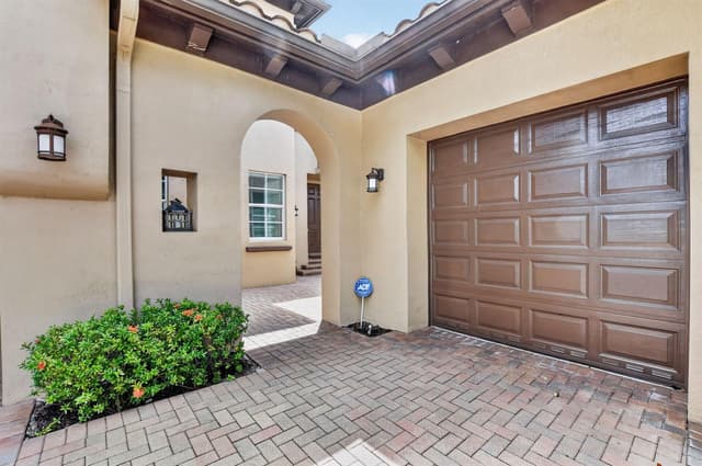 10998 NW 78th Place, Parkland FL 33076 - Parkland, FL - Photo 7