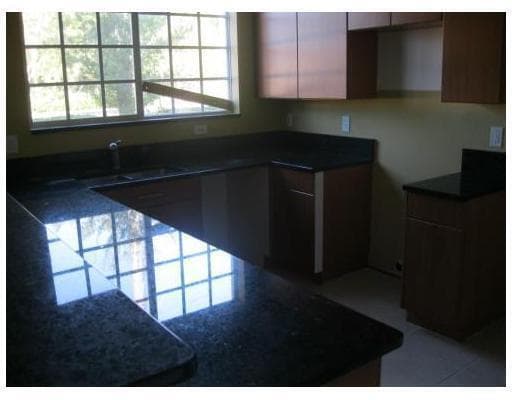 6282 S Military Trail # 701, Lake Worth FL 33463 - Lake Worth, FL - Photo 2