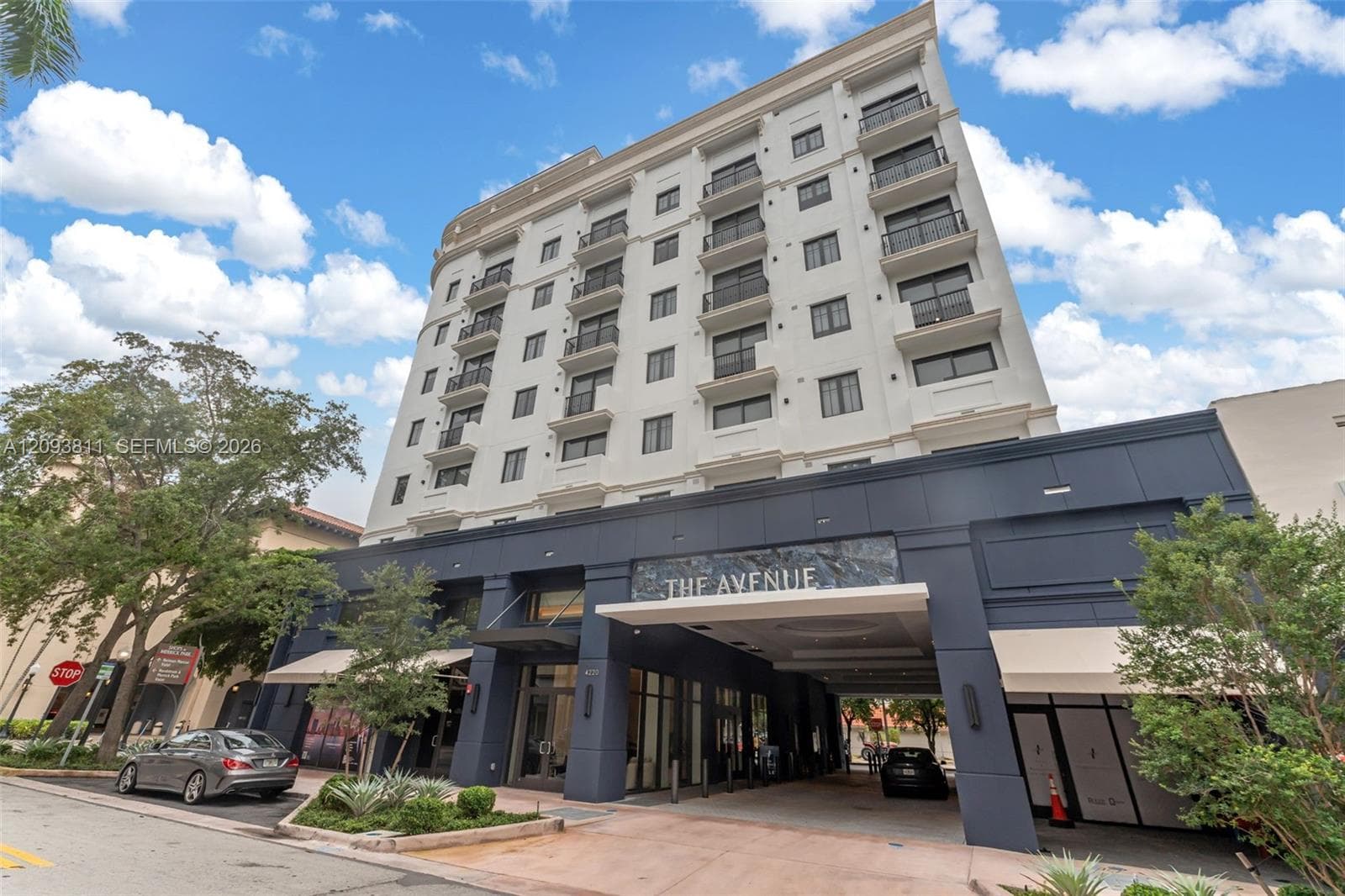 4220 Laguna # 603, Coral Gables FL 33146 - Coral Gables, FL - Photo 1