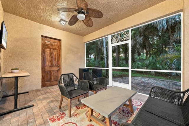 443 Pumpkin Drive, Palm Beach Gardens FL 33410 - Palm Beach Gardens, FL - Photo 3